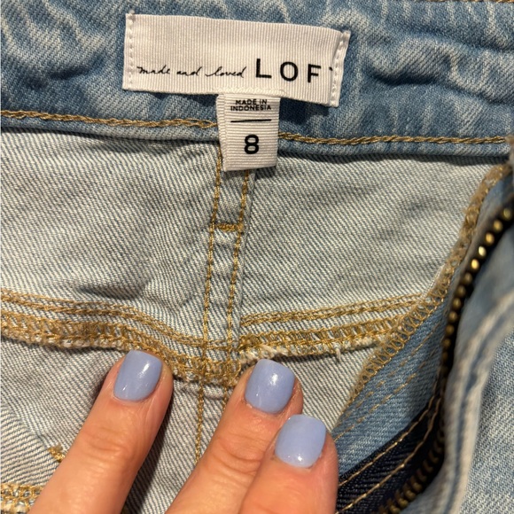 Women's Loft Denim Skirt - Size 8 Skirt Length is 17 1/2 Frayed Hem Worn 1x - Picture 9 of 10